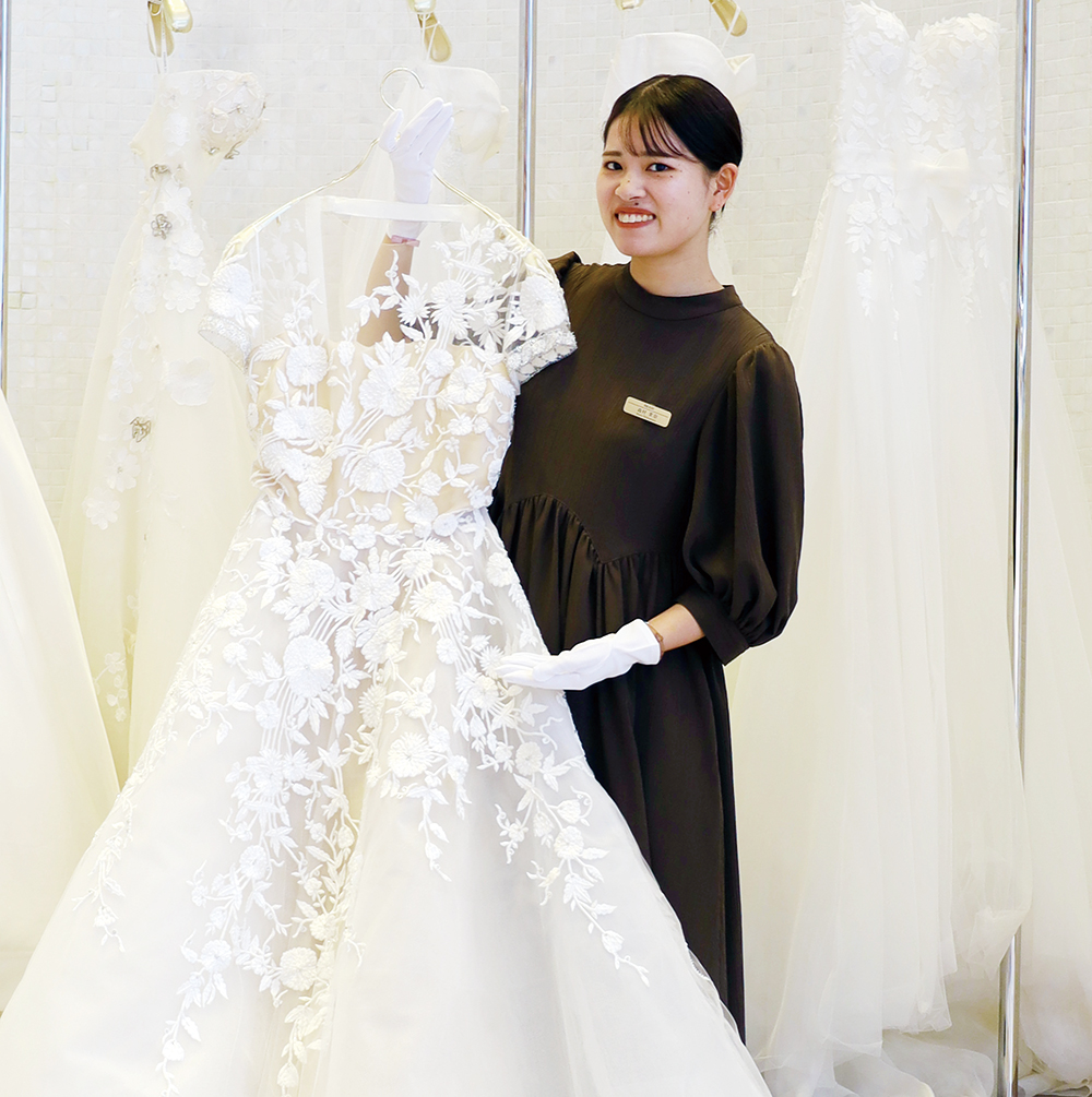 オープンキャンパスに参加して「駿台なら大丈夫!」という母の一言で入学を決めました。 勤務先:B.DRESSER(ブラス)