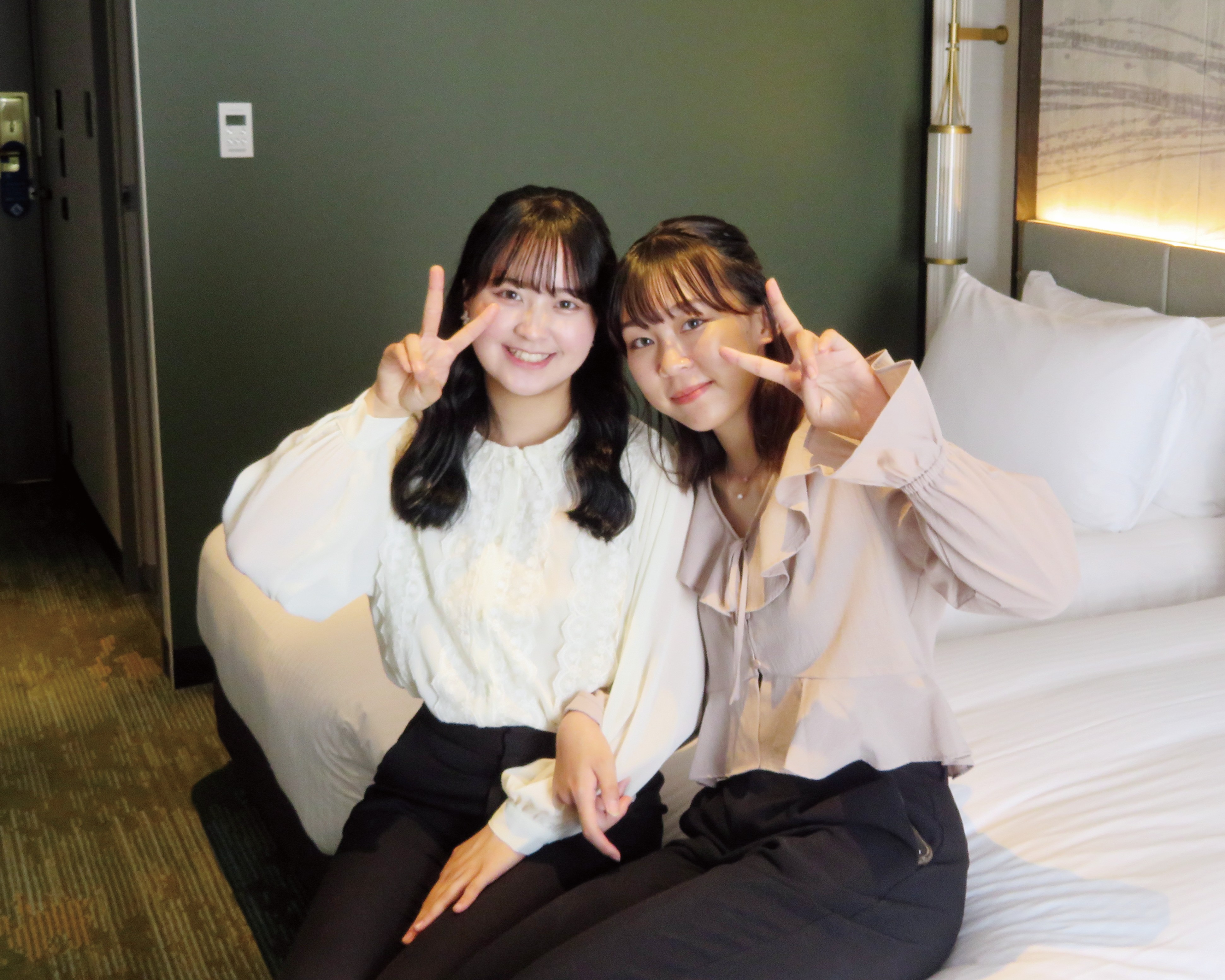 ホテルステイ＆テーブルマナー研修