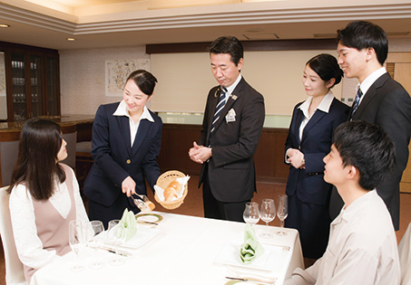 レストランサービス技能検定対策