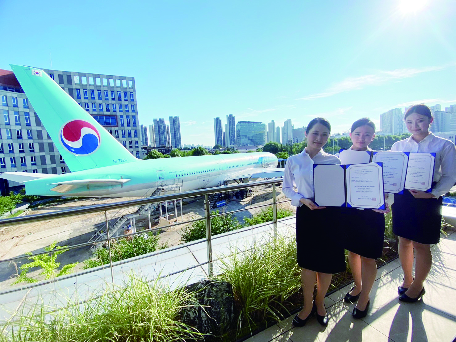 航空業界インターンシップ〈大韓航空研修〉