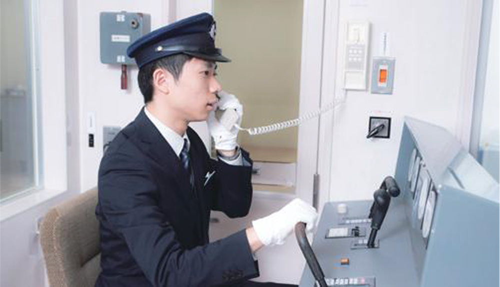入学から卒業までのカリキュラム